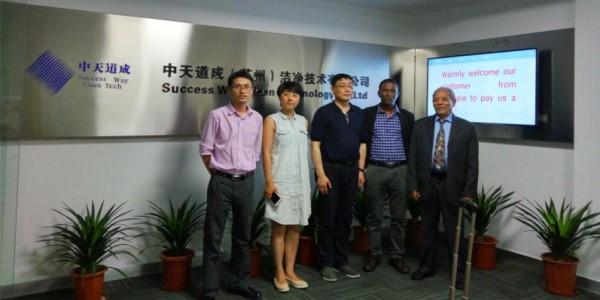 埃塞俄比亞某食品廠客戶參觀中天道成（蘇州）潔凈技術(shù)有限公司